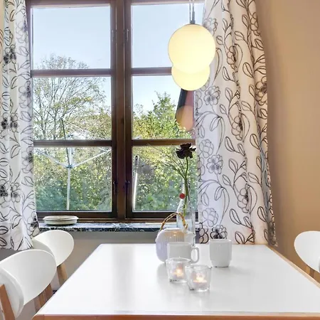 Cozy In With Wifi 公寓 *